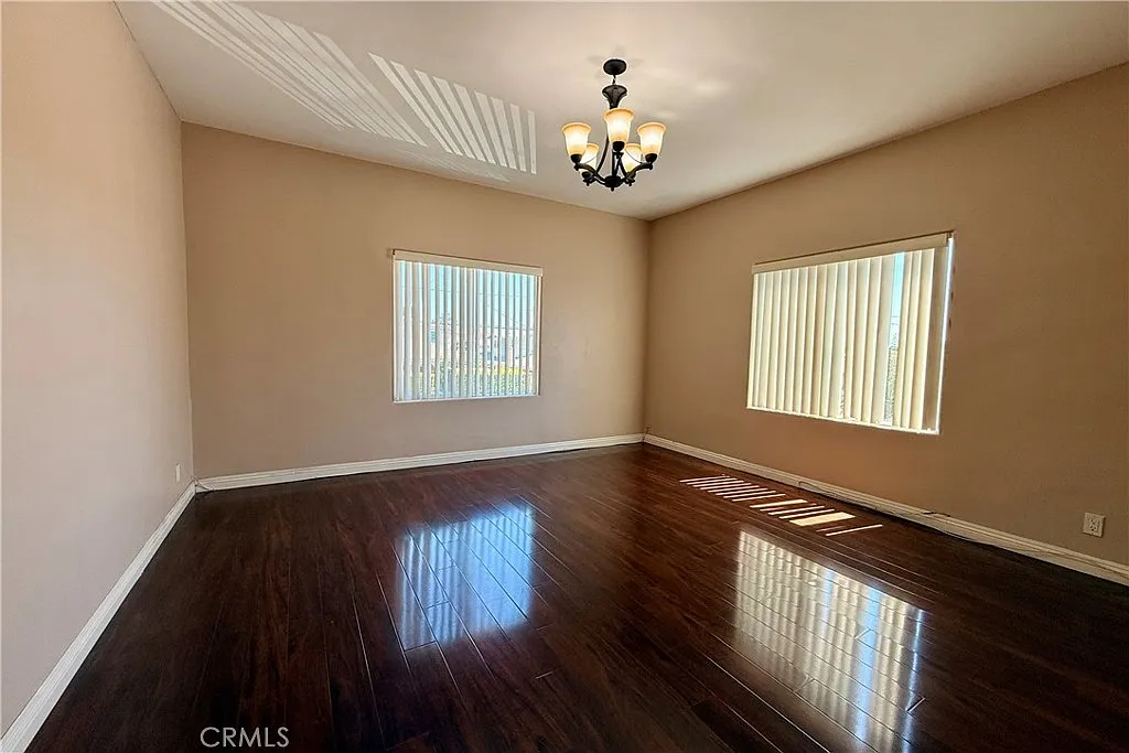 1 bed, 576 sqft, $1,750 — Photo 2
