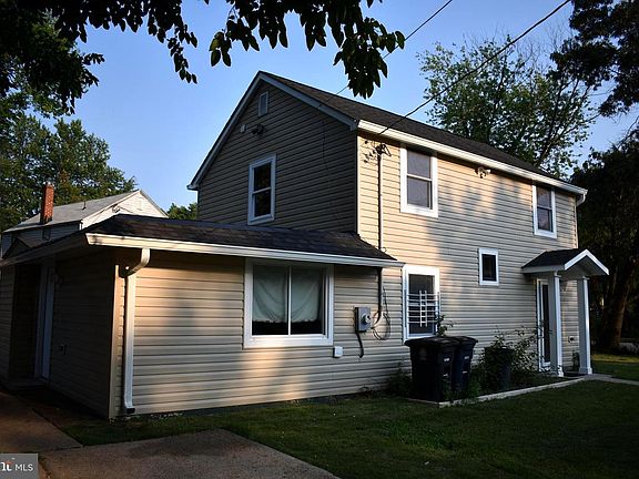 4th image of 2401 Kent Village Dr