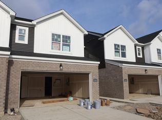 7243 Grandway Dr #8, West Chester, OH
