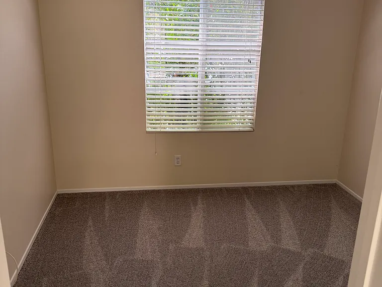 10261 Boyd Dr — Photo 40