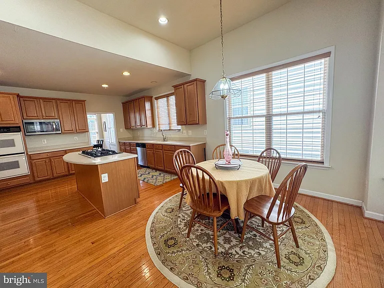 198 Hidden Forest Ct — Photo 20