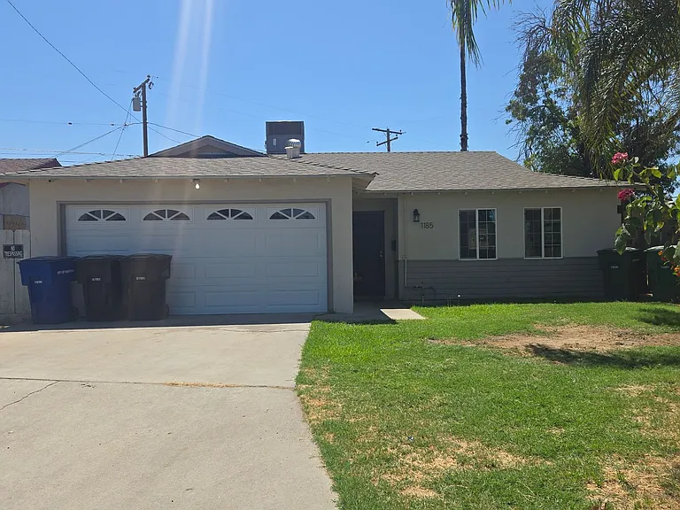 1185 Lincolnwood Cir — Photo 1