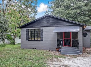 1923 Valencia Dr, Jacksonville, FL 32207
