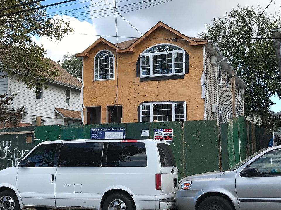 1st image of 14043 243rd St