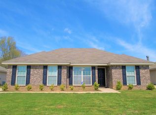 608 Cotton Lakes Blvd, Wetumpka, AL 36092