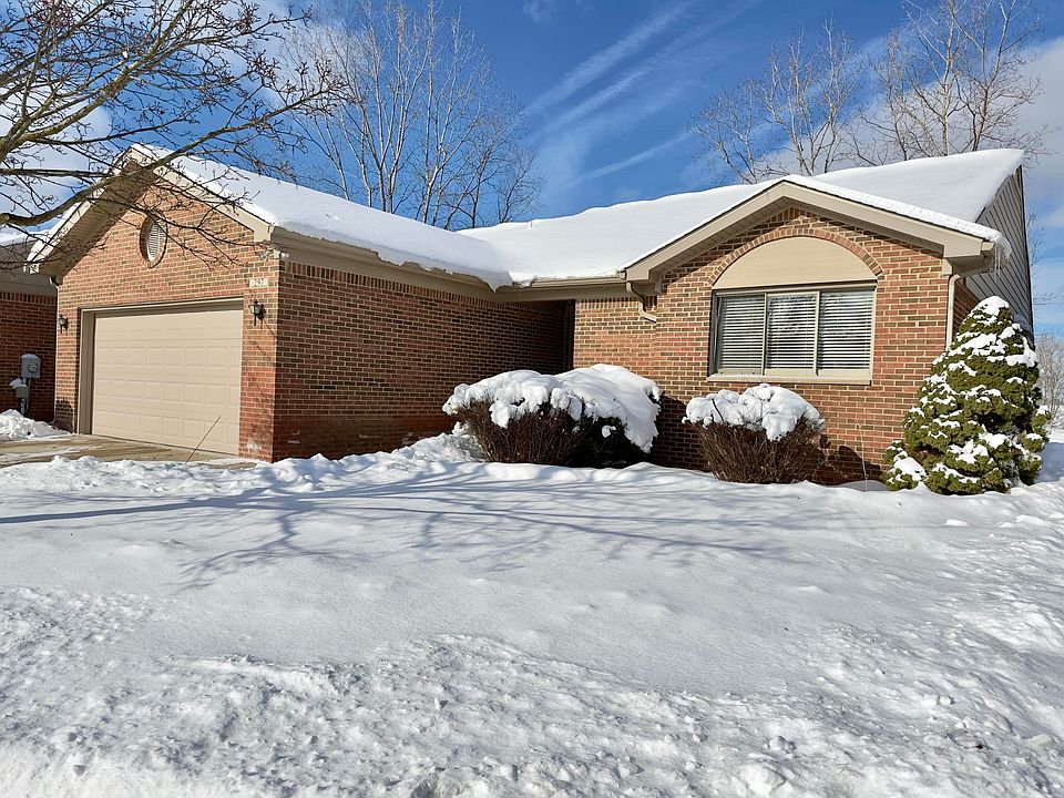 1st image of 297 Ash Ct