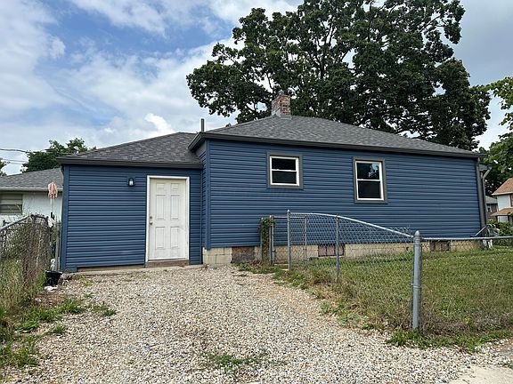 5th image of 2515 Parkwood Ave