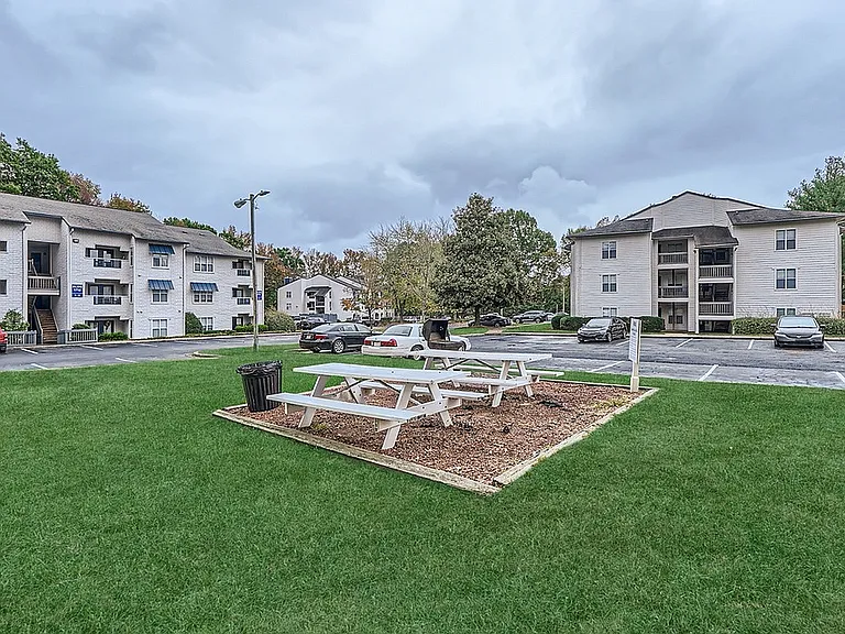 Rise Matthews Pointe — Photo 49