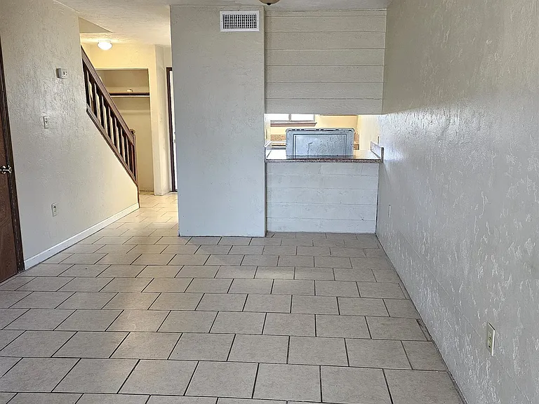 3714 Rockbrook Dr #C — Photo 11