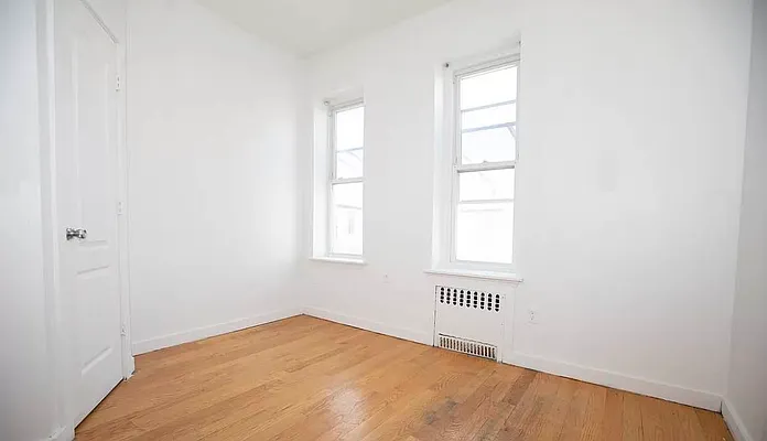 Rented by Reavis | media 14