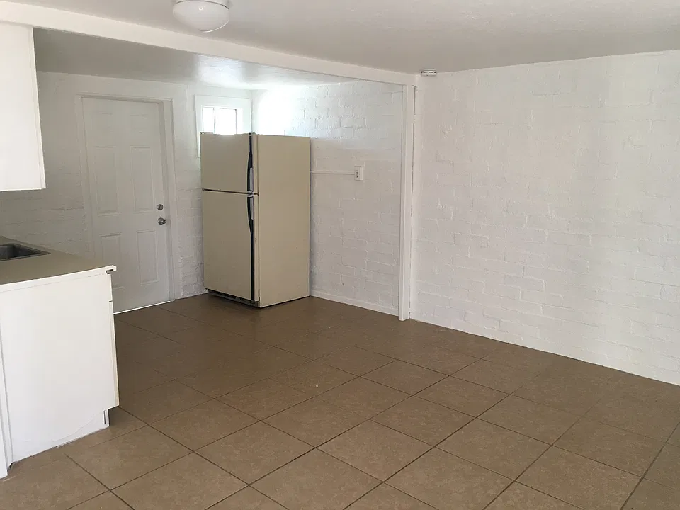 3931 E Paseo Dorado #2