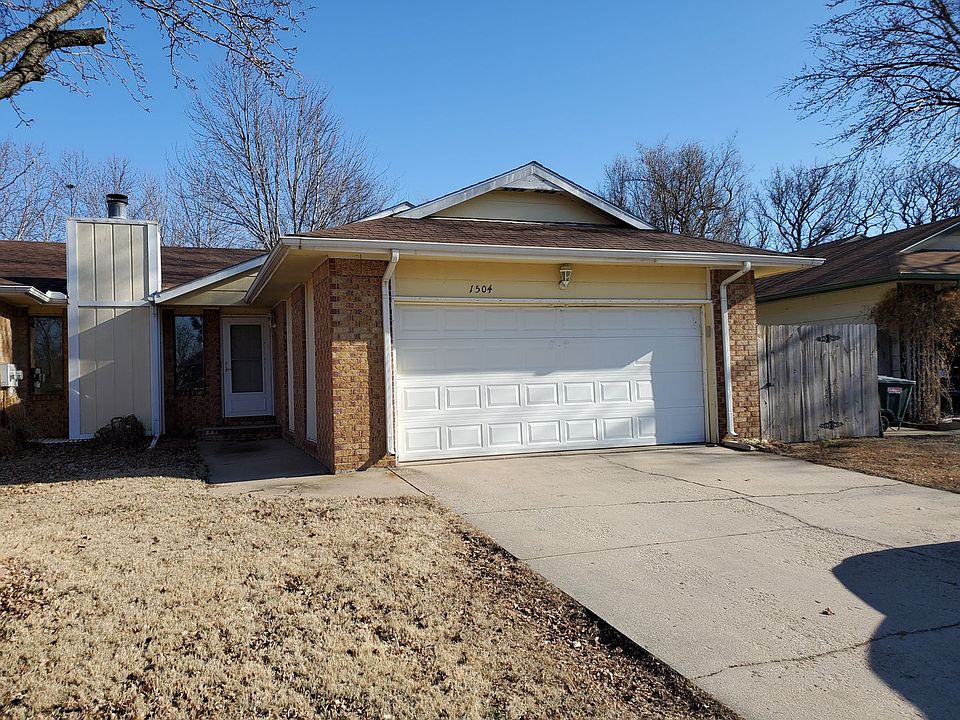 1st image of 1504-1506 N Evergreen Ln #1504