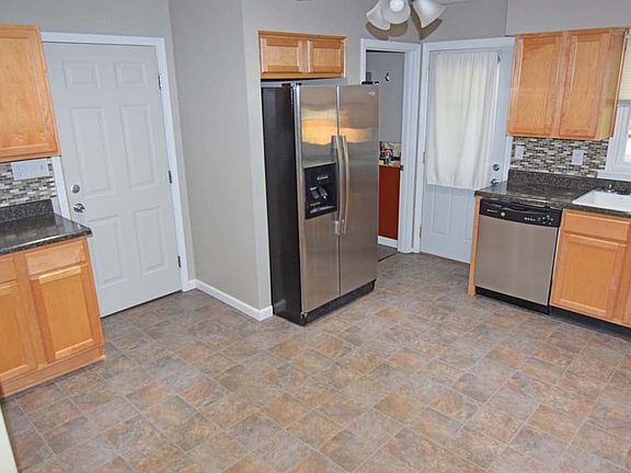 4th image of 1162 E Marcy Ct