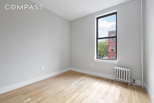 Rented by Compass | media 12