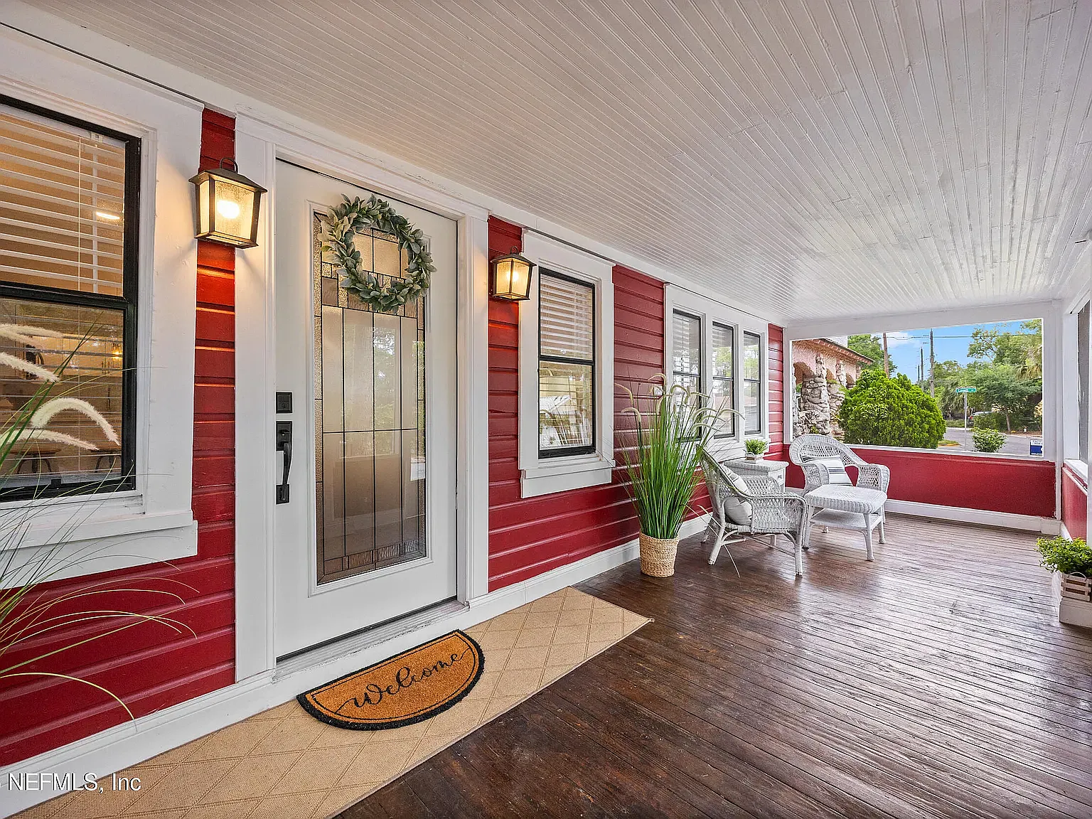 3 bed, 1003 sqft, $3,200 — Photo 3