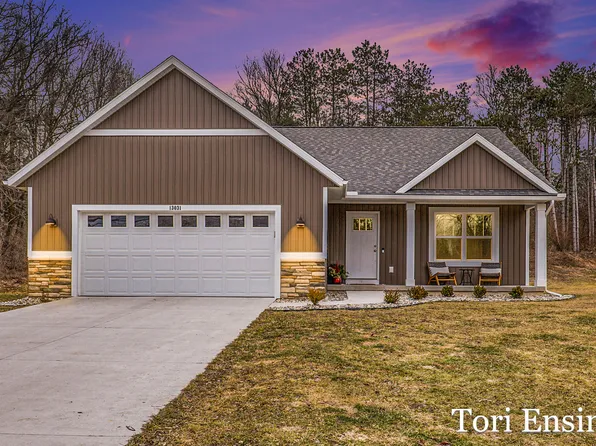 13031 Spruce Ridge Rd, Gowen, MI 49326