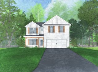 259 Meadowlark Dr, Smiths Station, AL 36877