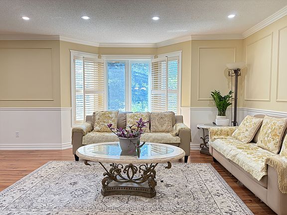 4th image of 23 Lacey Ct