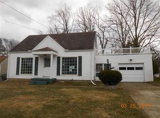 676 E Lake Ave, Barberton, OH