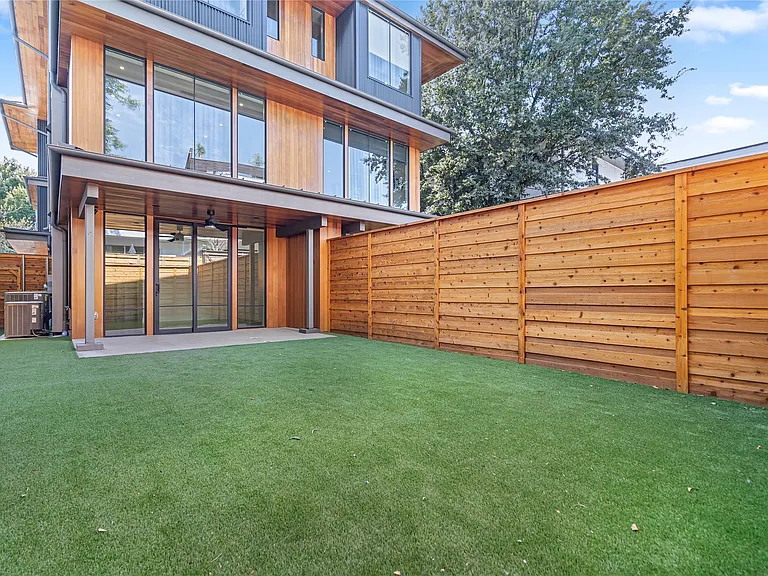 3619 Springbrook — Photo 32