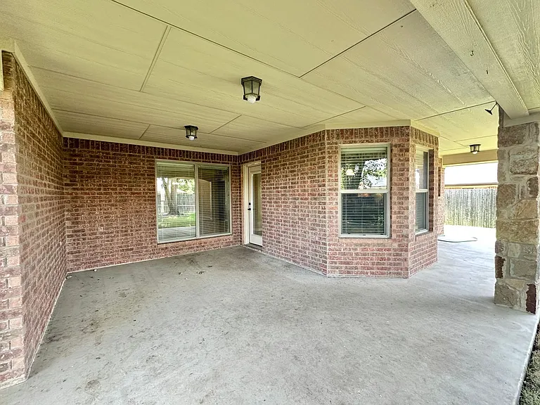 3107 Sarita Cv — Photo 31