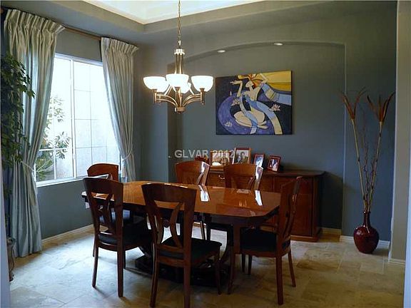 3rd image of 10266 Romantico Dr
