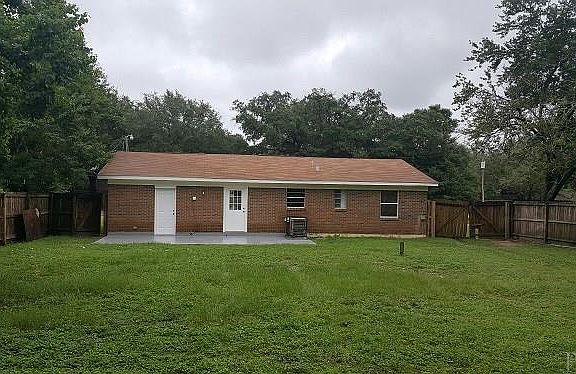 3rd image of 5655 Gainswood Ct
