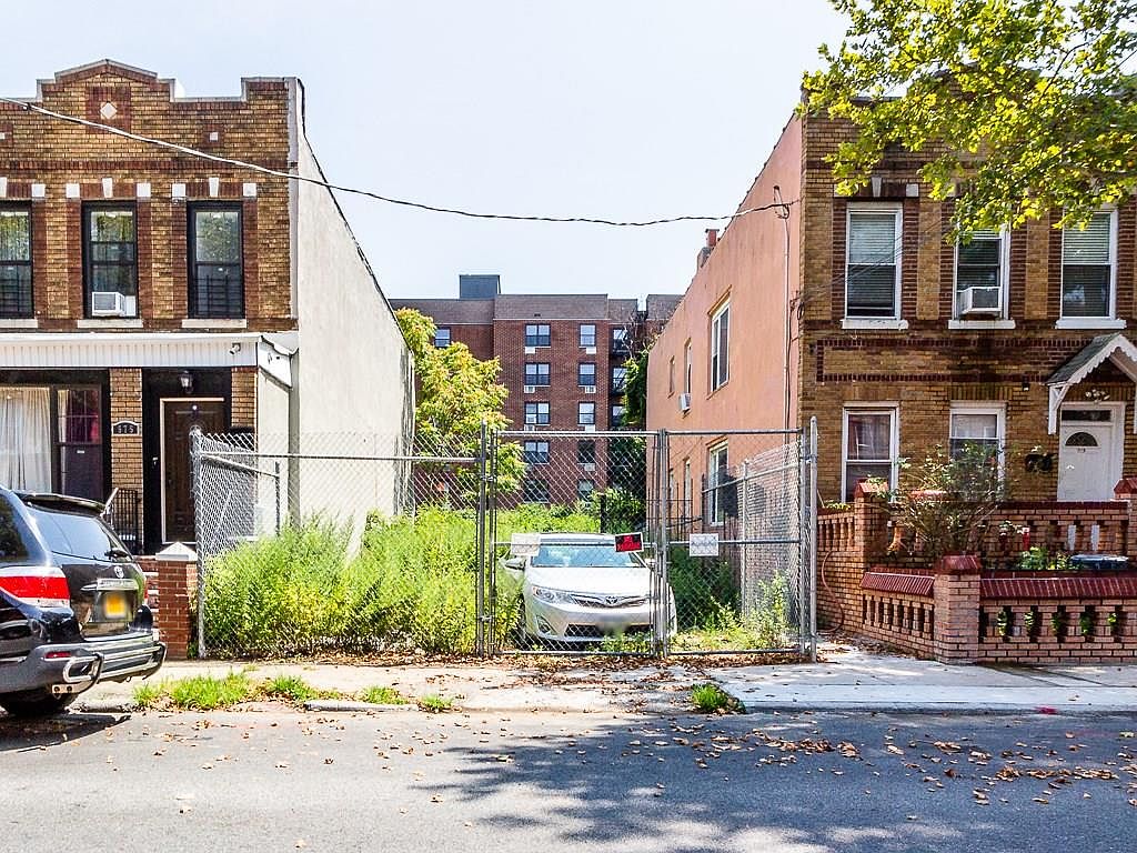 575 Osborn St, Brooklyn, NY 11212 Zillow