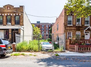 575 Osborn St, Brooklyn, NY 11212