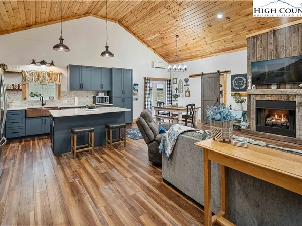 112 Canter Road, Todd, NC 28684