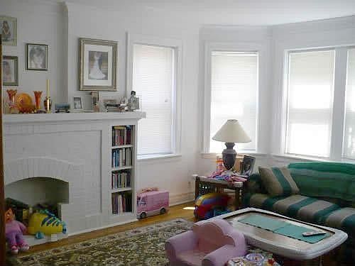 2nd image of 2814 W Lunt Ave