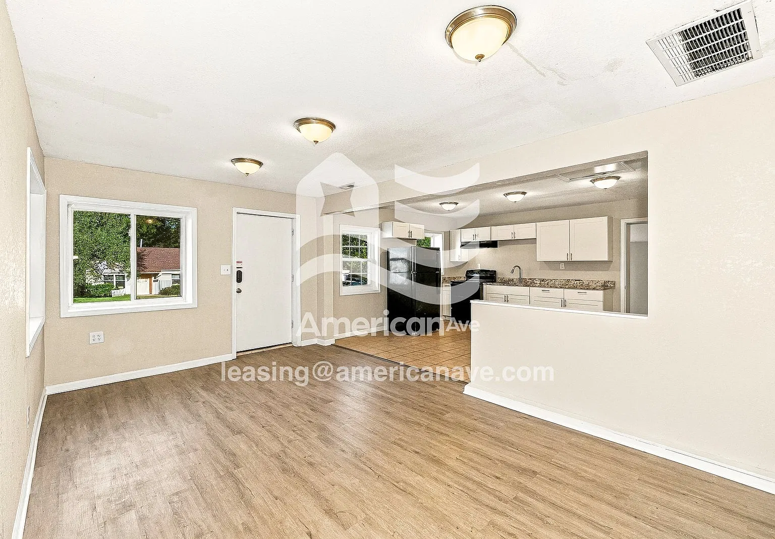2 bed, 1.0 bath, 1118 sqft, $1,082 — Photo 3