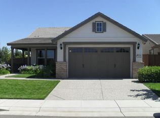 7401 Abbey Cir, Elk Grove, CA 95757