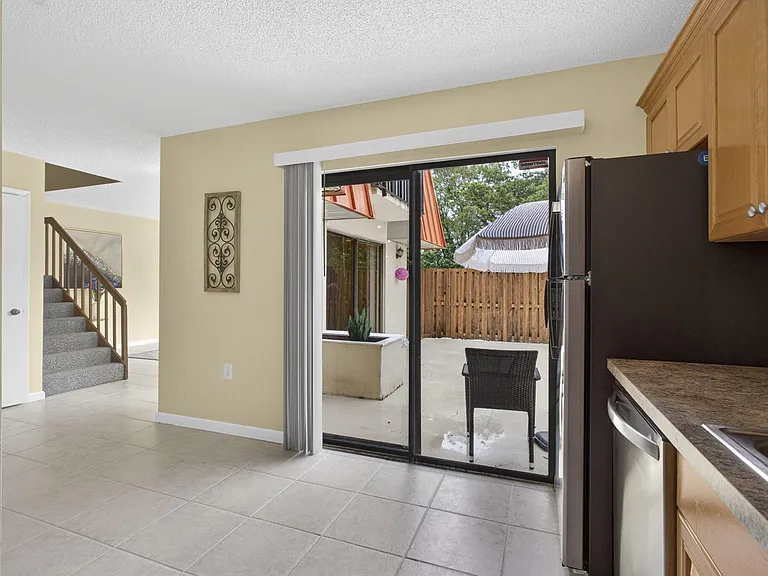 3345 Meridian Way N #C — Photo 20