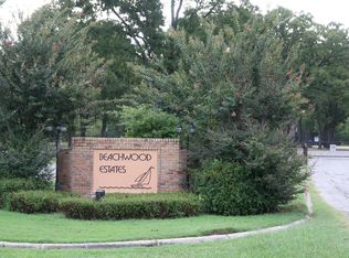 230 W Beachwood Loop, Trinidad, TX 75163