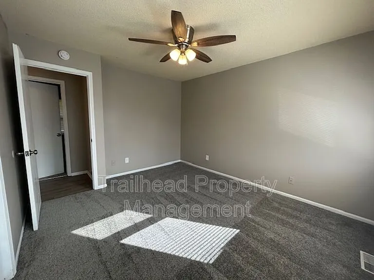219 N Garrison Ave #4 — Photo 11