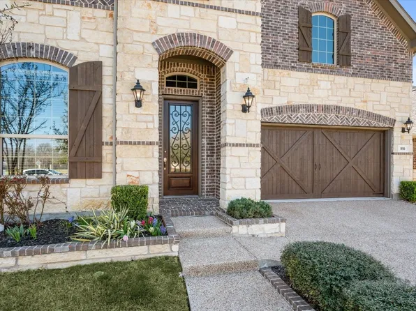 918 Dove Trl, Euless, TX 76039