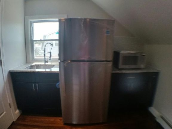 4th image of 87 Union Pl #3