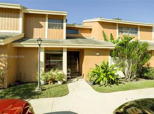 2215 NW 45th Ave #2215, Pompano Beach, FL 33066
