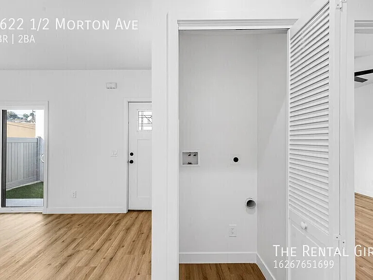 1622 1/2 Morton Ave — Photo 9