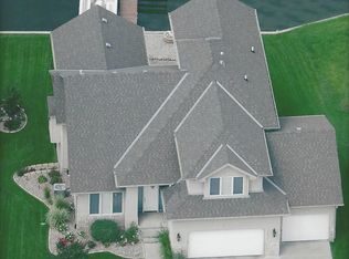 50 Marina Ct, Carter Lake, IA 51510