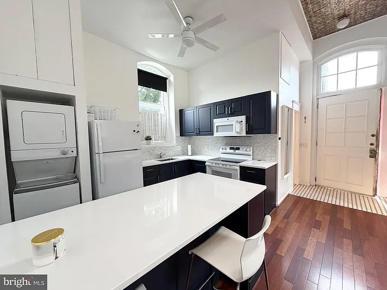 339 N Front St #D — Photo 1
