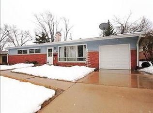 1424 Notre Dame Rd, Rockford, IL 61103