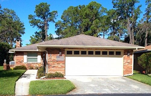 1st image of 529 Lake Carolyn Cir