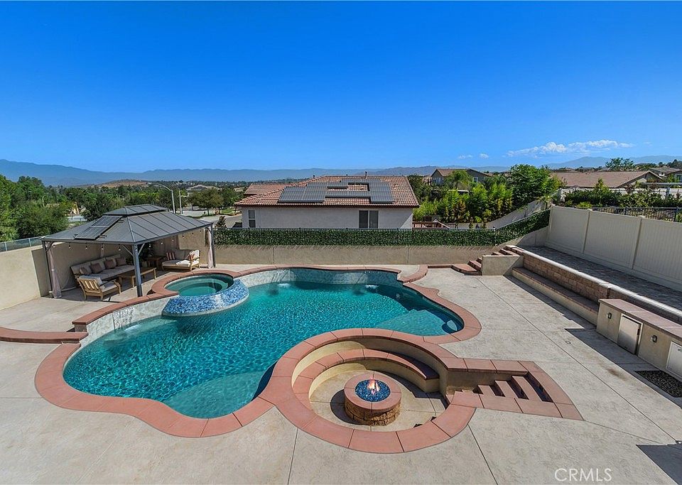 1st image of 18044 Olivenhain Dr