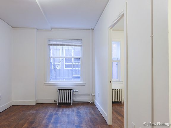 2nd image of 404 E Howell St APT 305