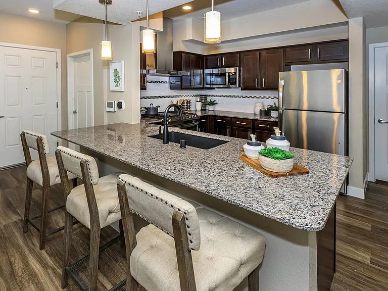 B2 1175 SQ FT 2 Bed 2 Bath