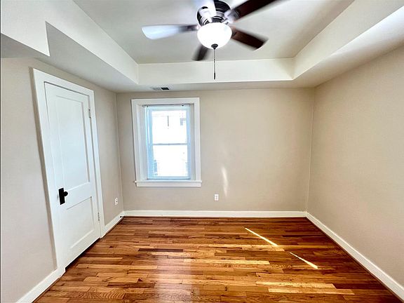 5th image of 507 N 40th St APT 110