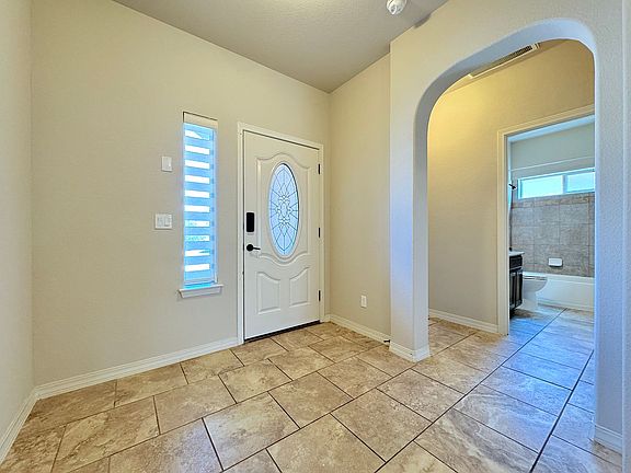 2nd image of 7516 Wolf Creek Dr