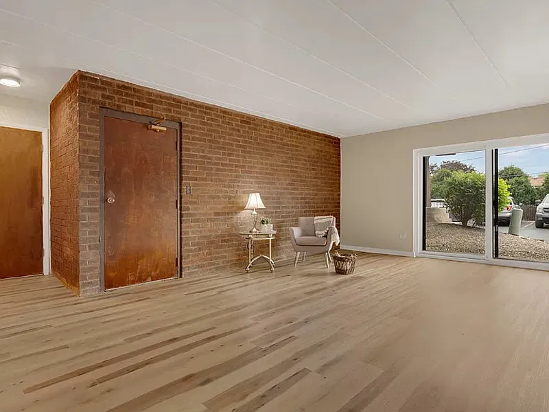 1 bed, 1.0 bath, 828 sqft, $1,160 — Photo 3